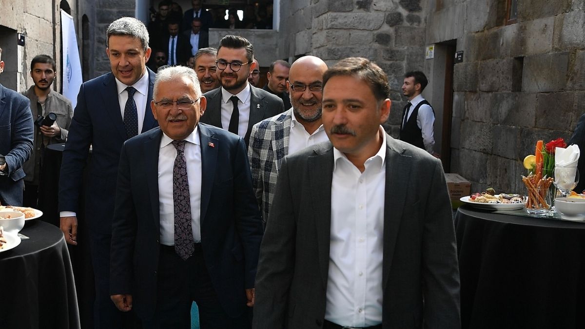 Kapadokya Kayseri Hizmet Binasi (3)