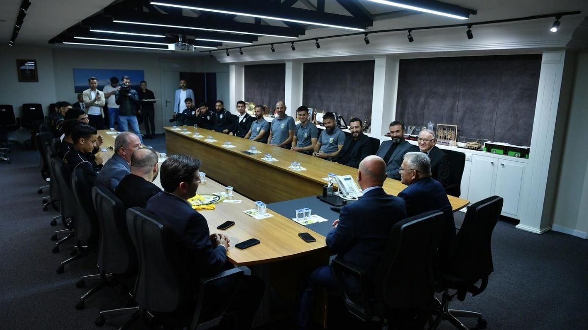 Kayseri Amatör Futbol Memduh Büyükkılıç (2)