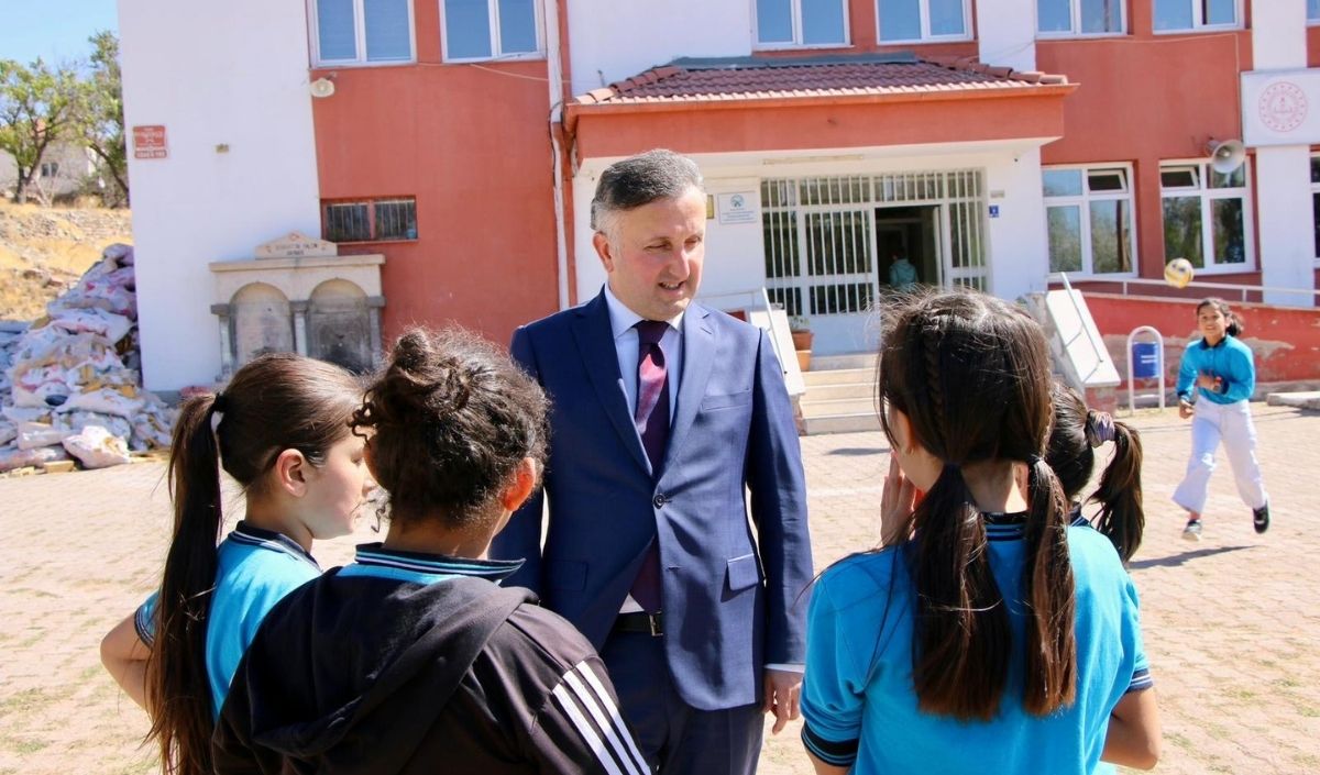Kayseri İl Millî Eğitim Müdürü Coşkun Esen’den Ilçe Ilçe Eğitim Turu (6)