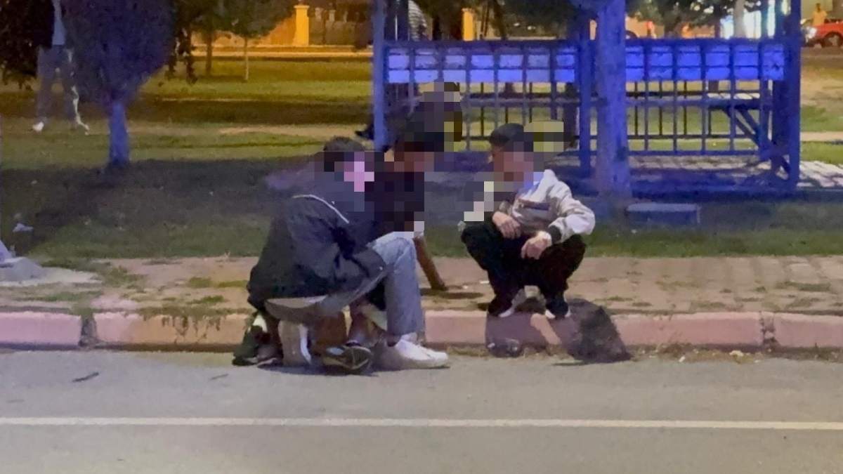 Kayseri Melikgazi’de Parkta Bıçaklı Kavga 4 Yaralı, 4 Gözaltı!2