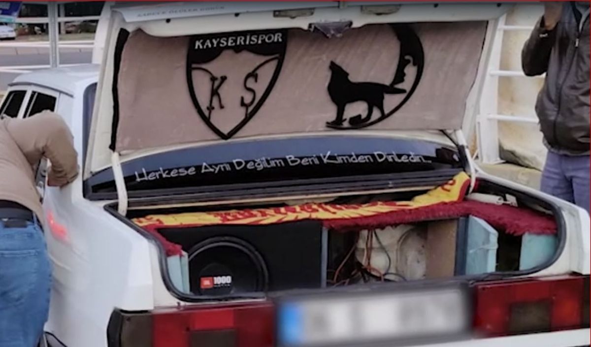 Kayseri Trafik Denetimlerinde Binlerce Araca Ceza Kesildi (2)