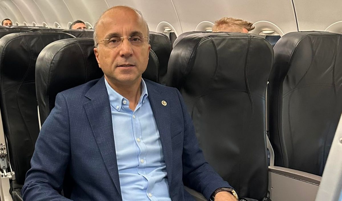 Kayseri Vekili Genç, Ekrem İmamoğlu’na Destek Için Çağlayan Adliyesi’nde (4)