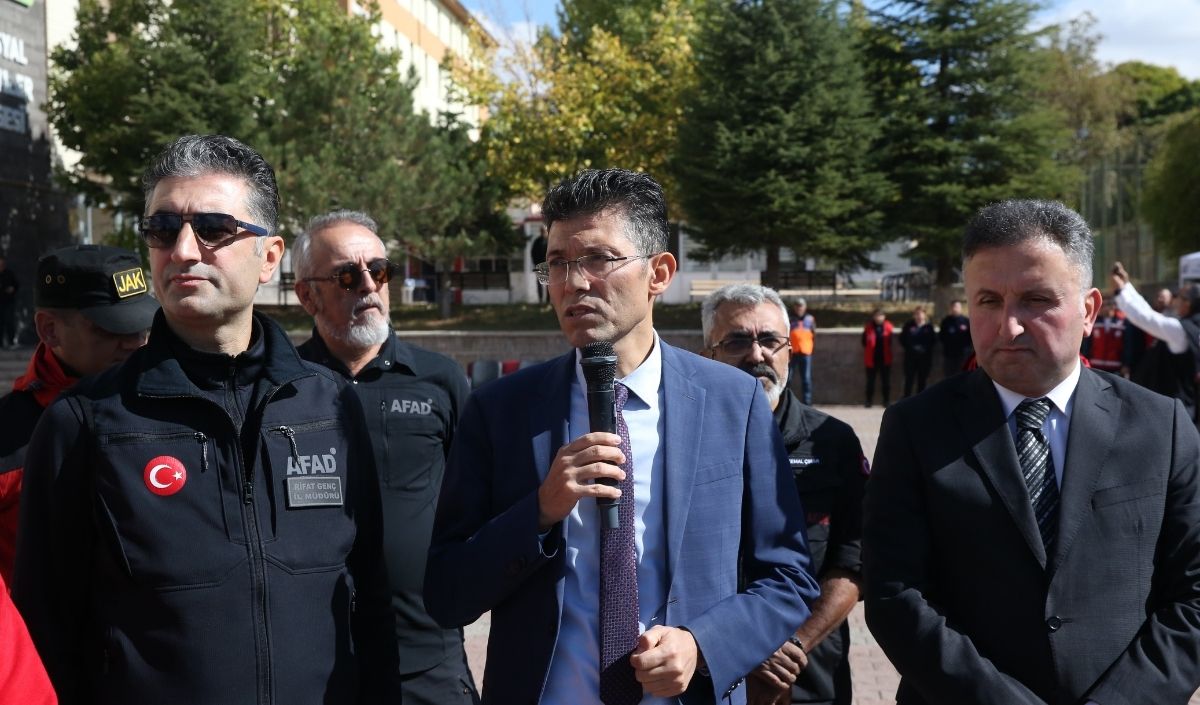 Kayseri, Yozgat Ve Kırşehir’de Okullarda Eş Zamanlı Afet Tatbikatı (6)