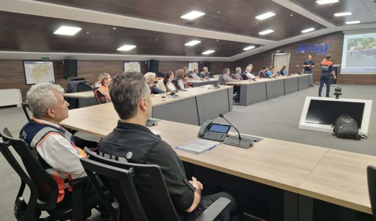 Kayseri’de 100 Muhtara Afet Eğitimi Verildi (1)