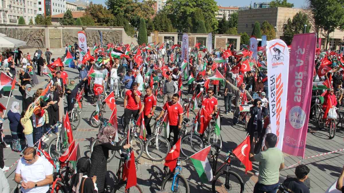 Kayseri'de Filistin Için Bisiklet Turu (3)