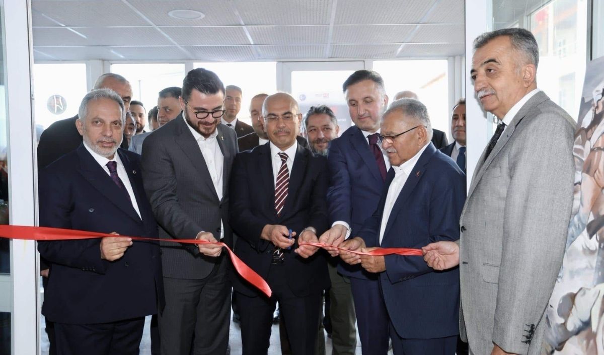 Kayseri'de ‘Kim Var’ Sanat Etkinliği Büyük Ilgi Gördü (4)