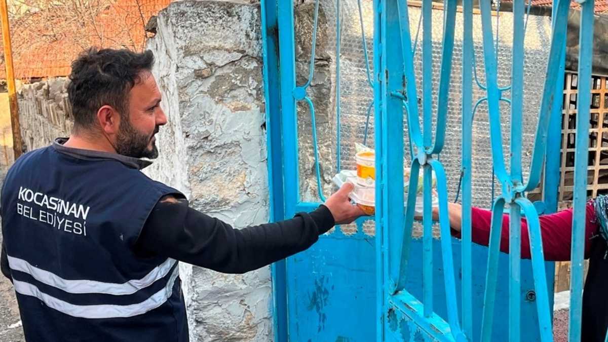 Kocasinan Belediyesi 65 Yaş Üstü Sıcak Yemek