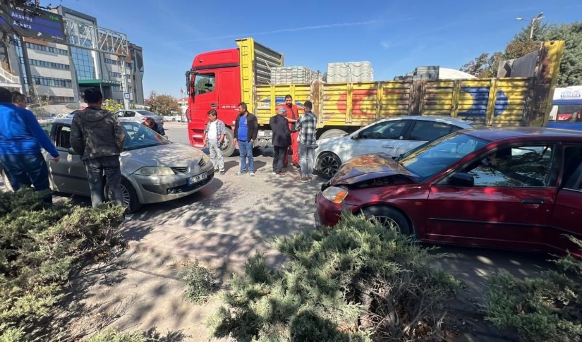 Konya’da Ters Yolda Kaza ‘Ben Ters Yoldaydım Ama Çarpmasaydınız’ (2)
