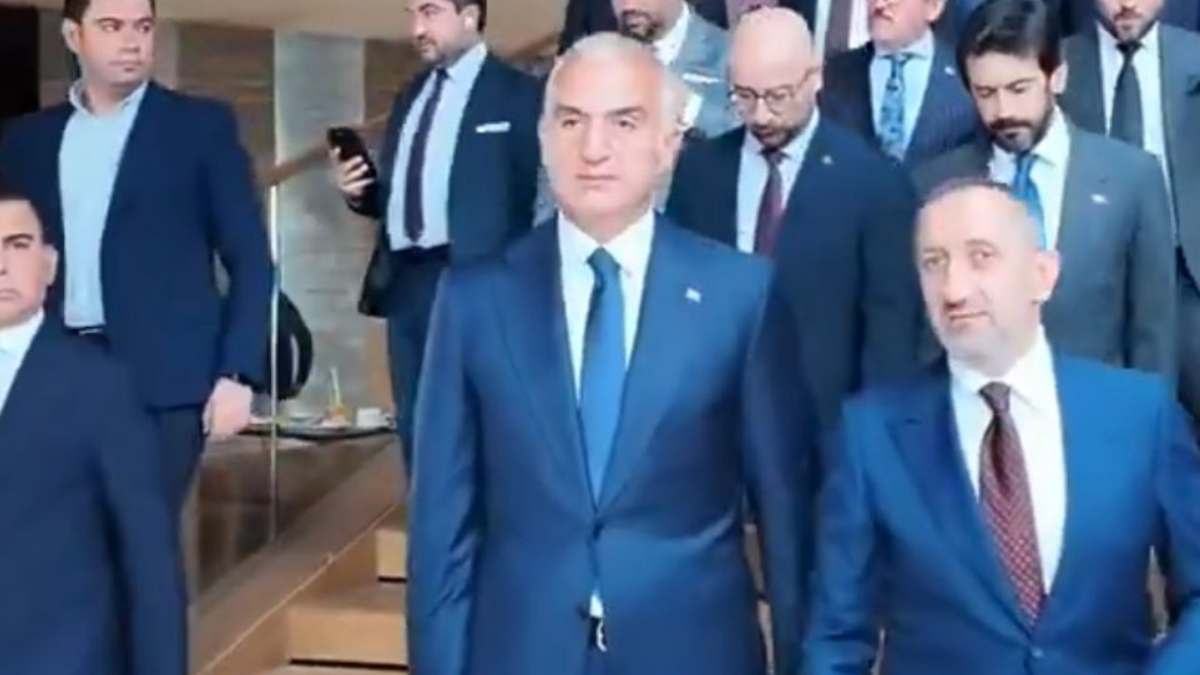 Kültür Ve Teknoloji El Ele Bakan Ersoy 5G Çağını Başlattı!3