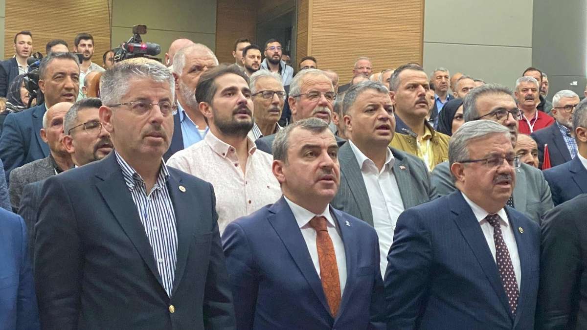 Meclis Toplantısı (1)