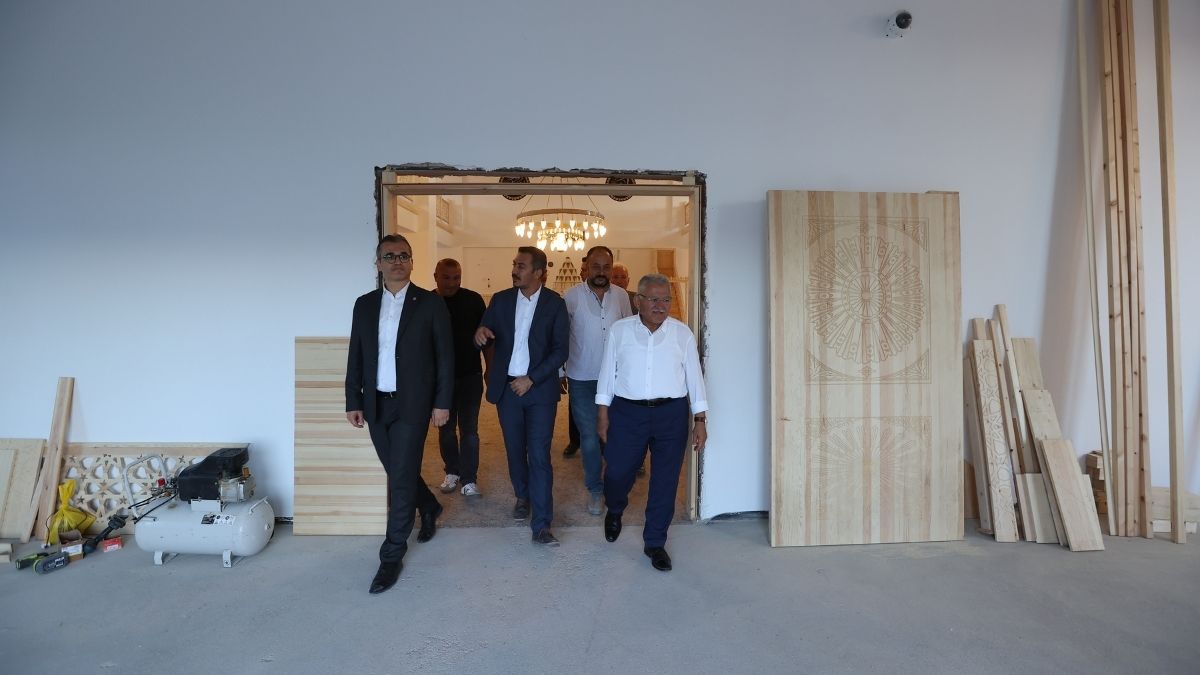 Memduh Büyükkılıç Birdal Camii Inşaatını Yerinde Inceledi (4)