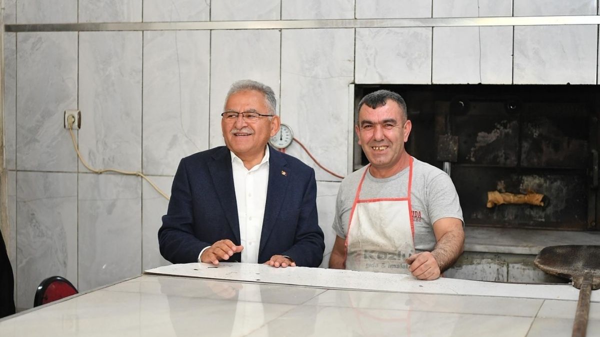 Memduh Buyukkilic Sarız (3)