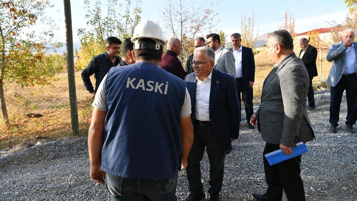 Memduh Buyukkilic Sarız (4)