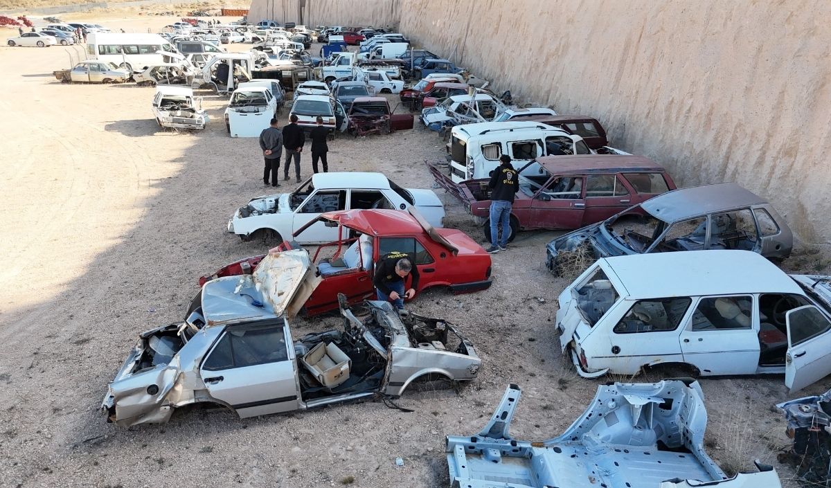 Nevşehir Merkezli Change Araç Operasyonunda 3 Zanlı Tutuklandı (2)