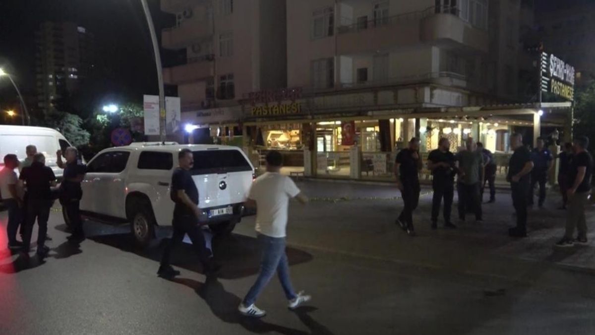 Pastaneye Bomba Atıldı (6)