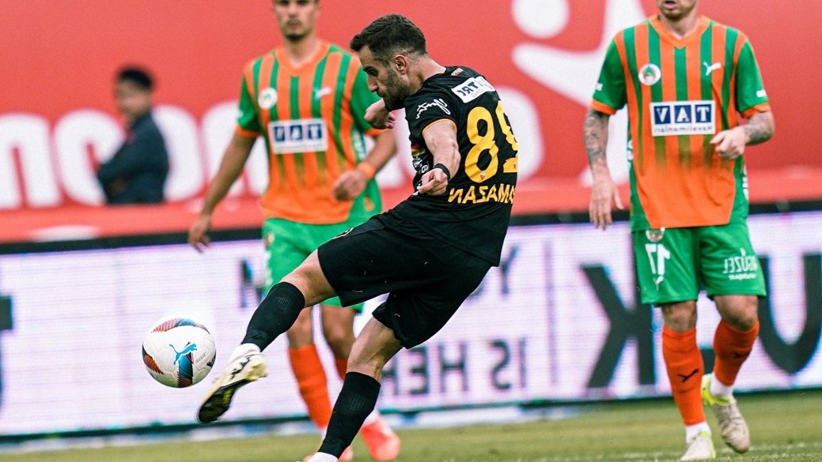 Ramazan Civelek'in Formu Düştü. (2)