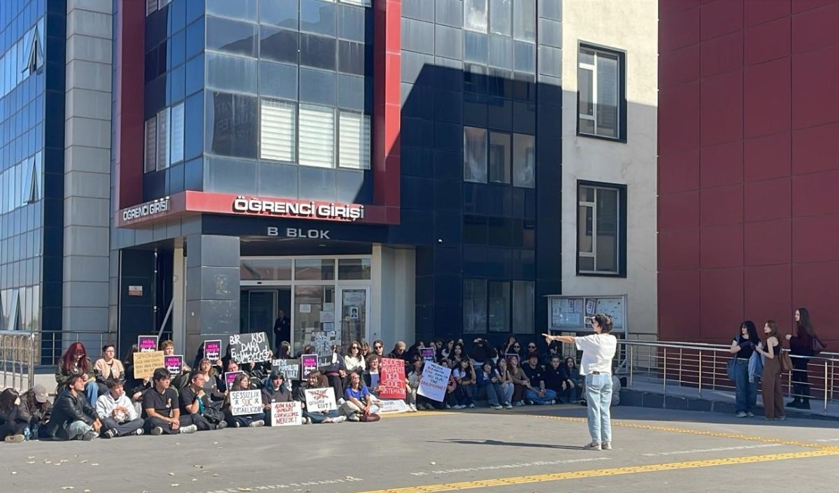 Sessiz Protesto Erü (1)