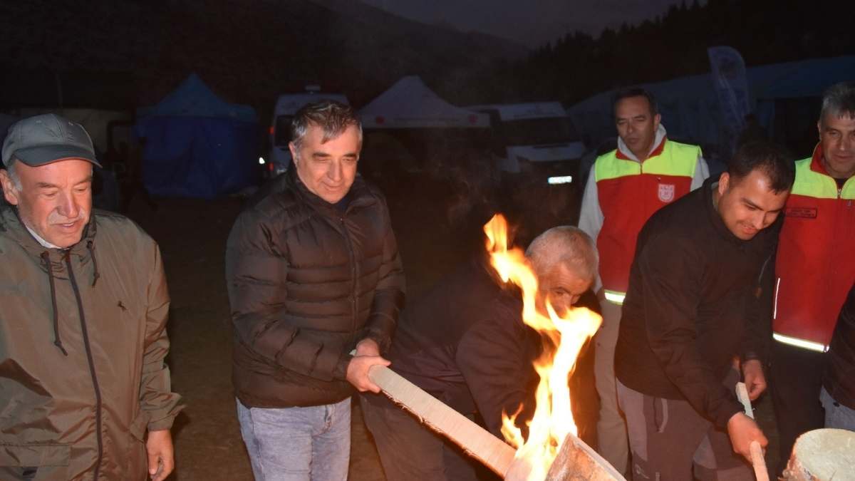 Tomarzada Zi̇rve Tirmanişi5