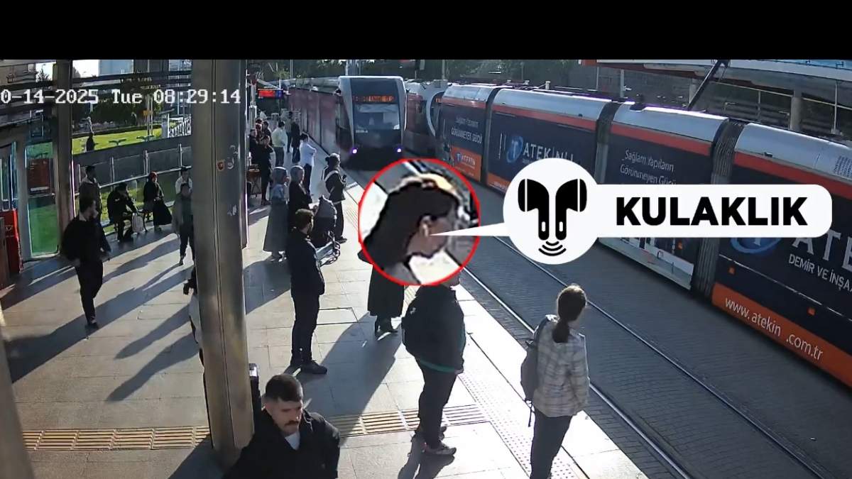 Tramvay Durağ (3)