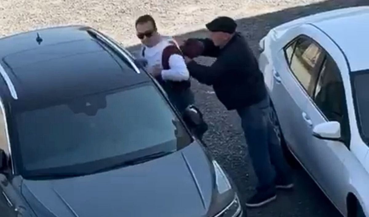Üzlüekçi Alacak Verecek Davası (1)