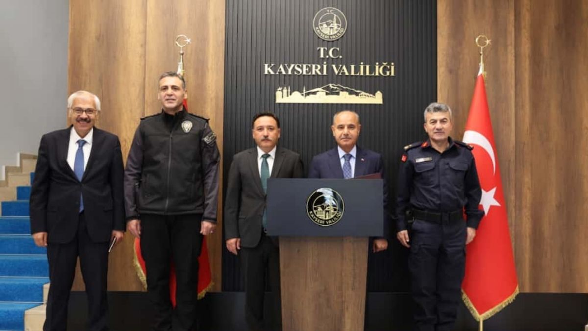 Vali Içişleri (4)