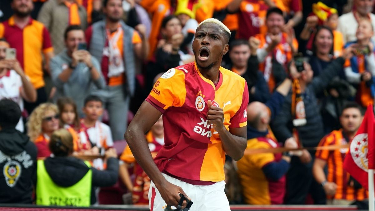 Victor Osimhen (2)