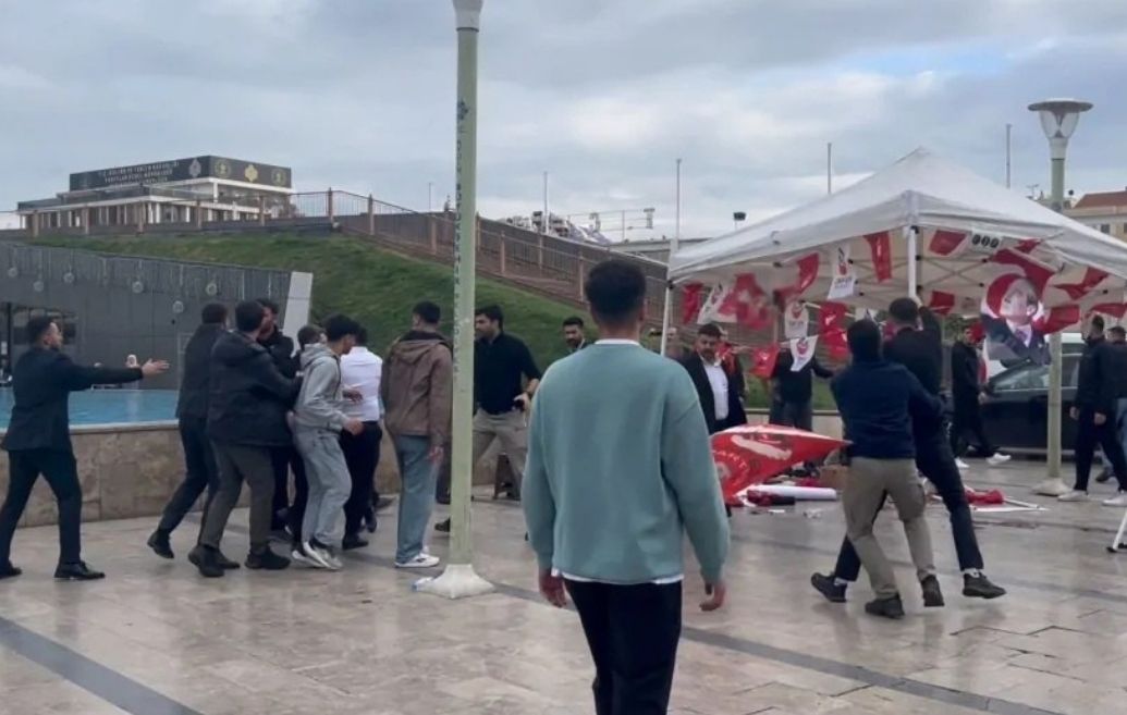 Zafer Partisi Stant Saldırı Mhp Mankurt (1)