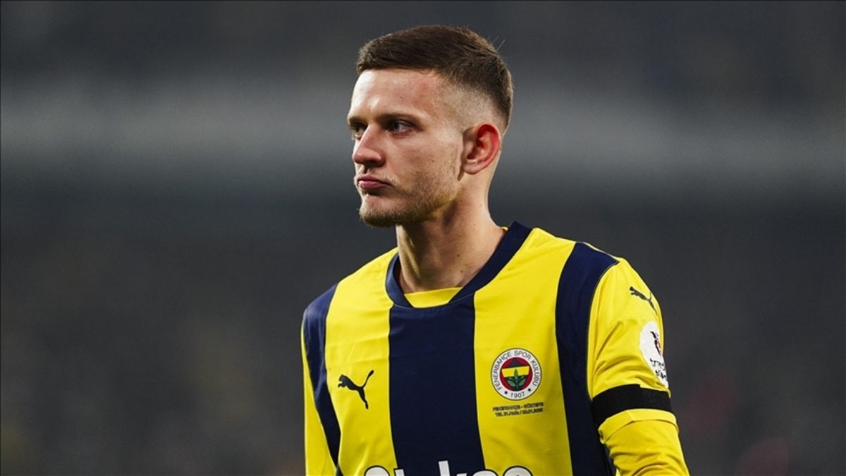 Fenerbahçe'de 3 Yıldız Gidiyor (2)