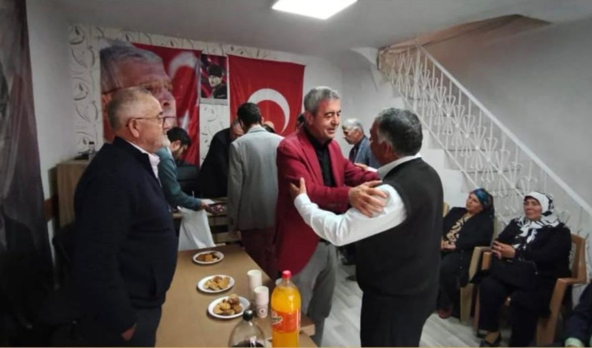 İyi̇ Parti Pınarbaşı İlçe Başkanlığı'na Mustafa Ekinci Yeniden Seçildi (1)