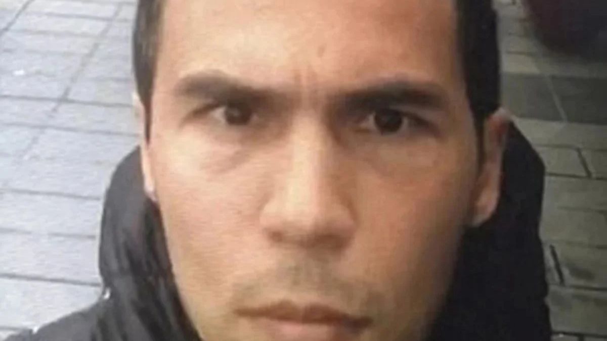 Fatih Alataylı Koğuş Komşusu (3)