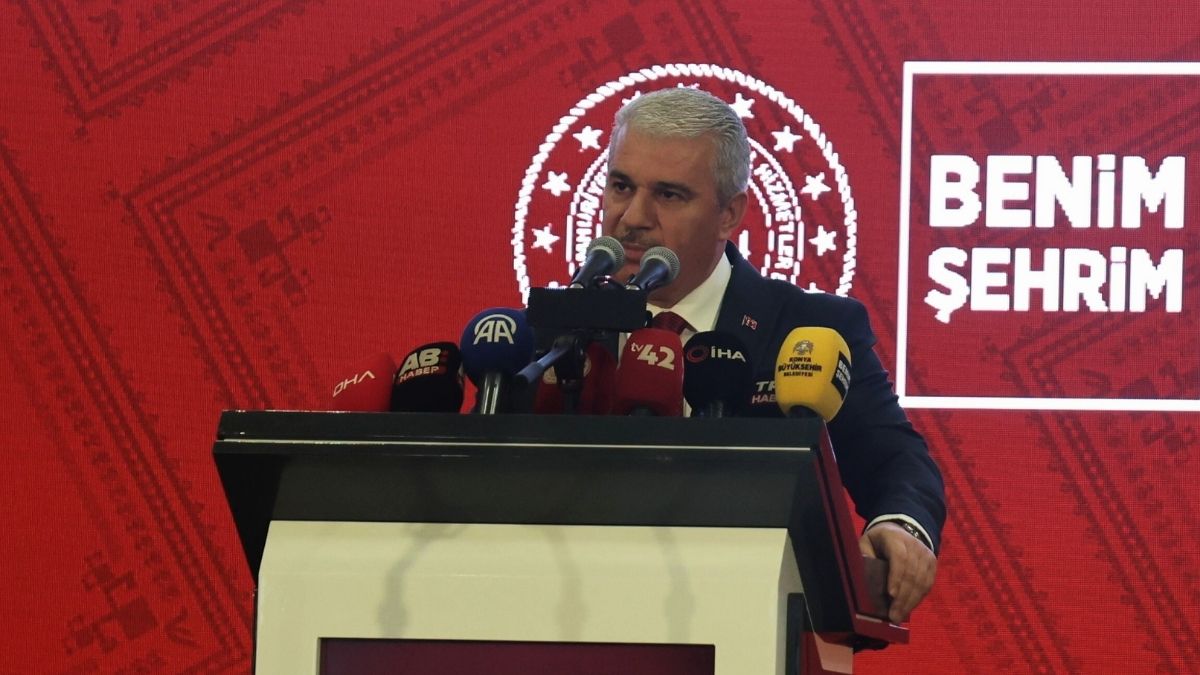 2025 Aile Yılı’na Damga Vuran Uyarı ‘Kalabalık Yalnızlık’ Gerçeği Gün Yüzüne Çıktı! (5)