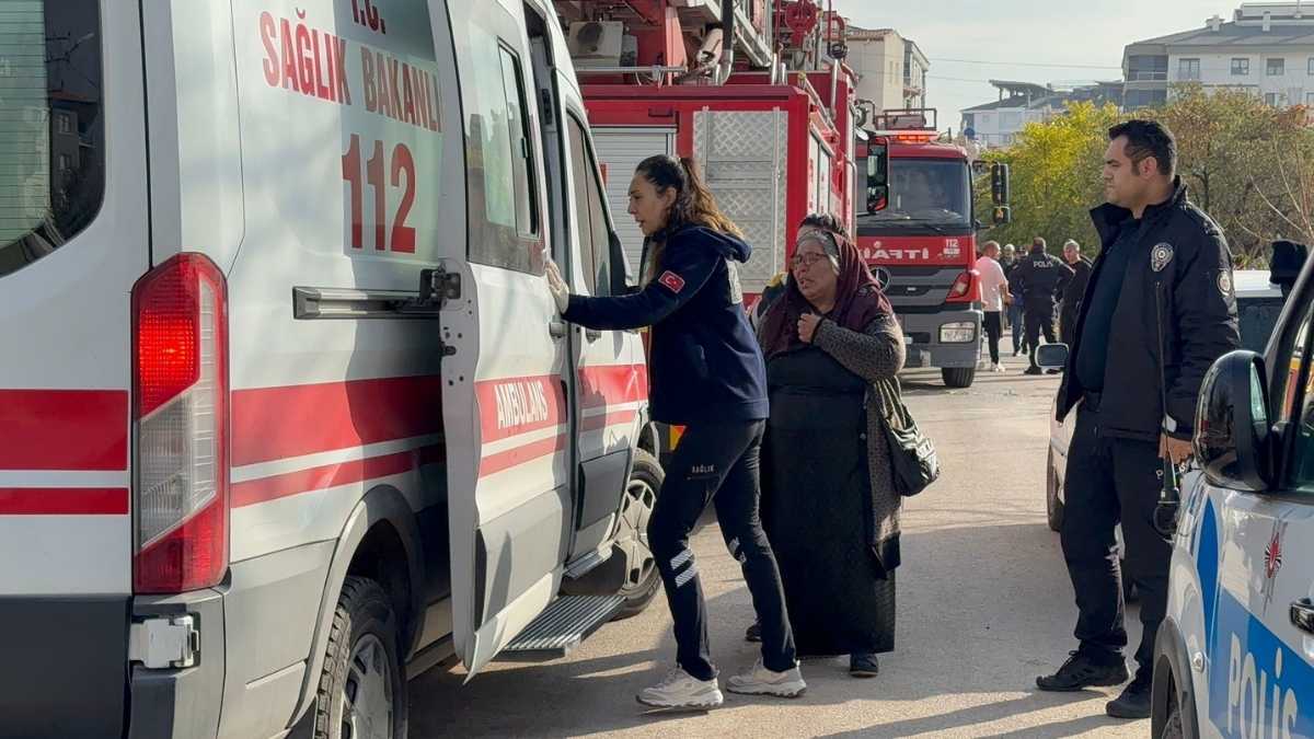 Aksarayda Evi Yaktı (3)