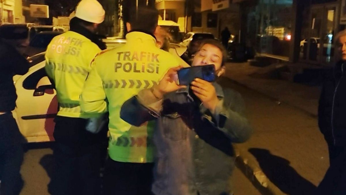 Aksaray’da Şoförün Kaçtığı Kazada Plan Tutmadı Gerçek Ortaya Çıkınca Gazetecilere Saldırdılar (6)