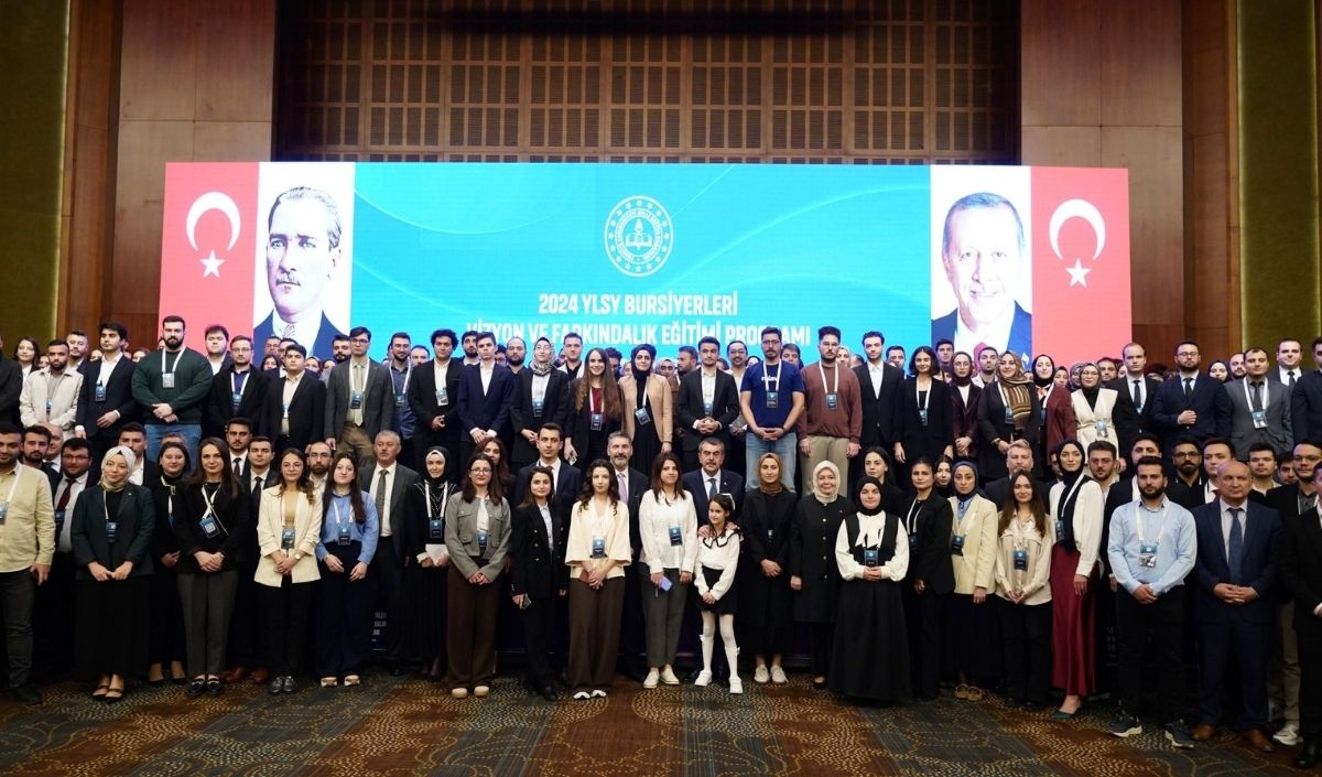 Bakan Tekin, 2024 Ylsy Bursiyerlerine Seslendi Türkiye’nin Size Ihtiyacı Var (2)
