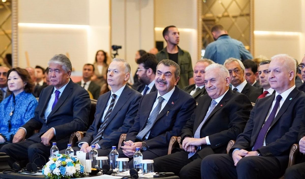 Bakan Tekin Türk Dünyası Tur Rehberi Eba’da Yayımlanacak (1)