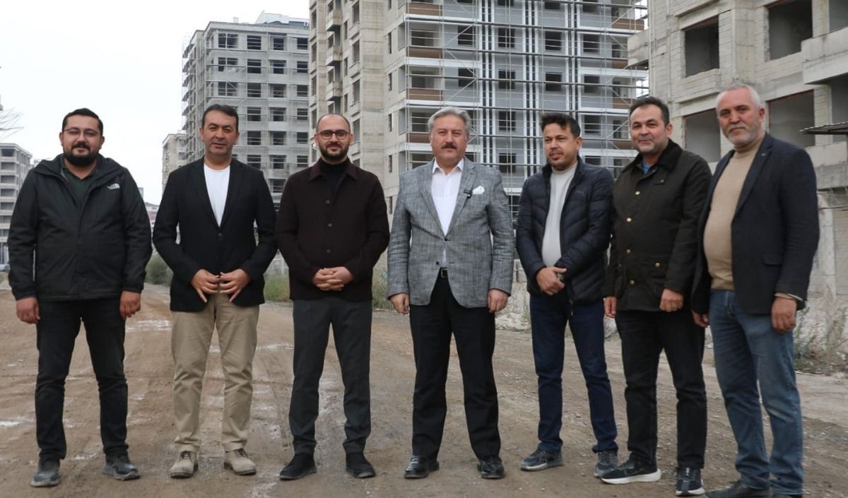 Başarili Kentsel Dönüşüm Çalişmalarinin Beledi̇yesi̇ Meli̇kgazi̇-1