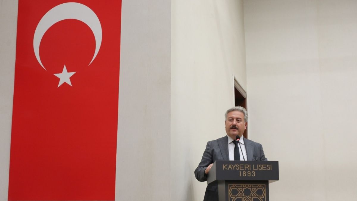 Başkan Palancıoğlu'ndan Kayseri Lisesi Öğrencilerine Büyük Vizyon Dersi Sizden Bakanlar Çıkacak! (6)