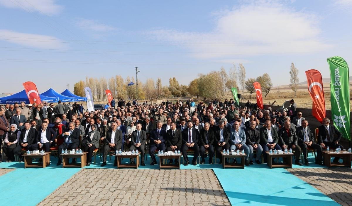 Bünyan Çuval Fabrikası Temel Atma (1)