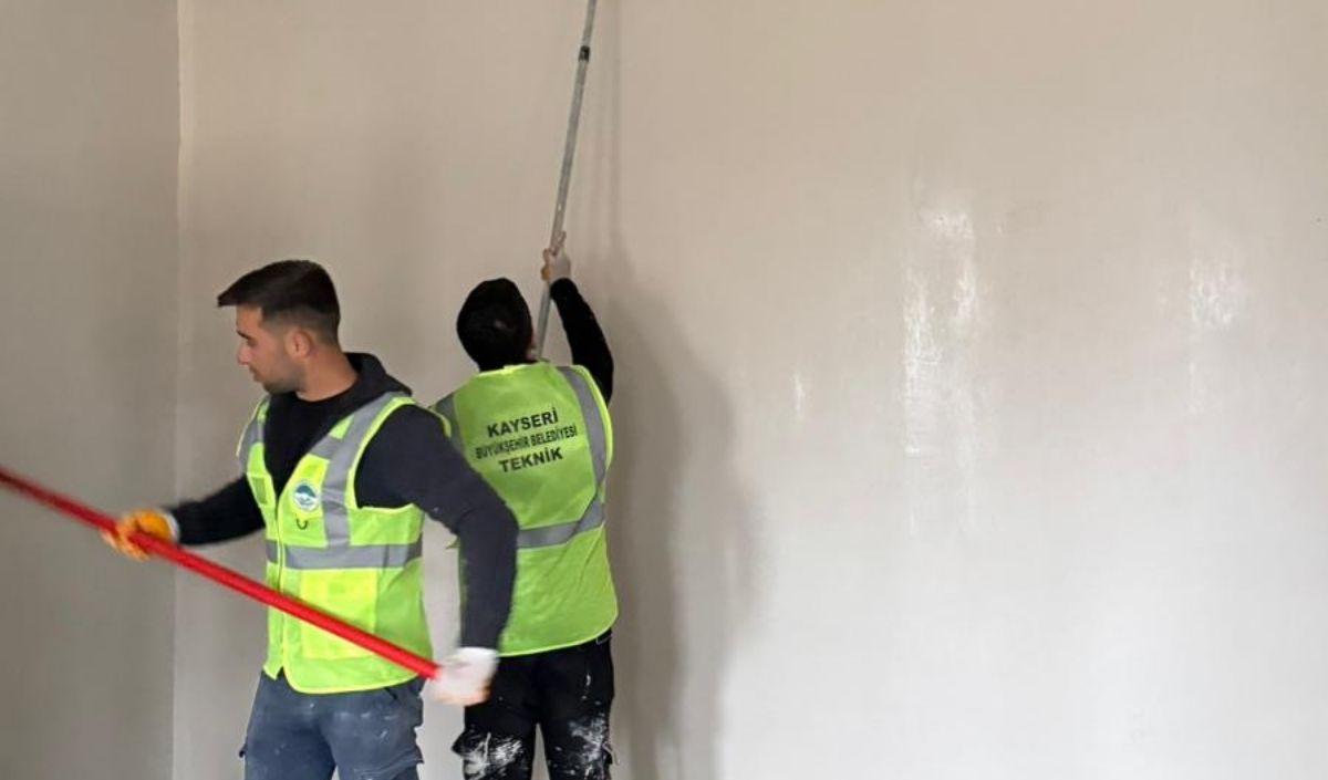 Büyükşehir, Sarız’da Veli Altınkaya Taziye Evi’ni 1 Günde Yeniledi (3)