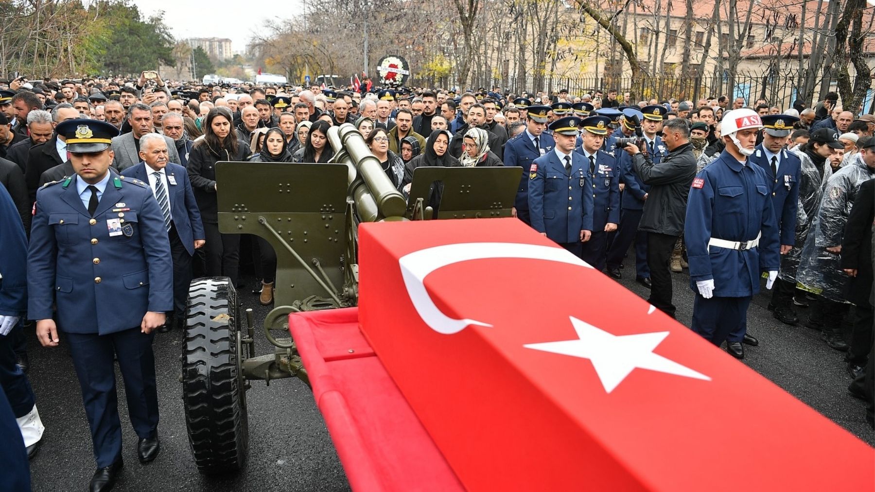 C 130 Kara Kutu Incelemesi (8)