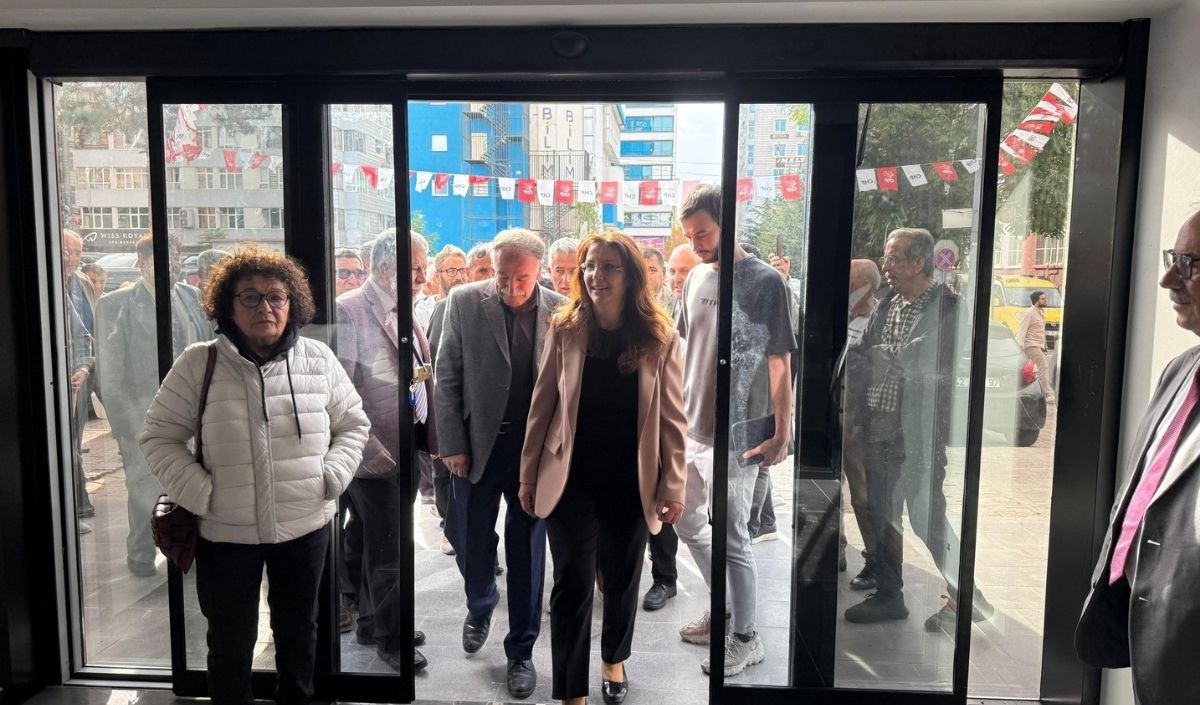 Chp Kayseri İl Başkanı Ümit Özer Kayseri’de Bir Kadın Daha Yaşamdan Koparıldı (2)