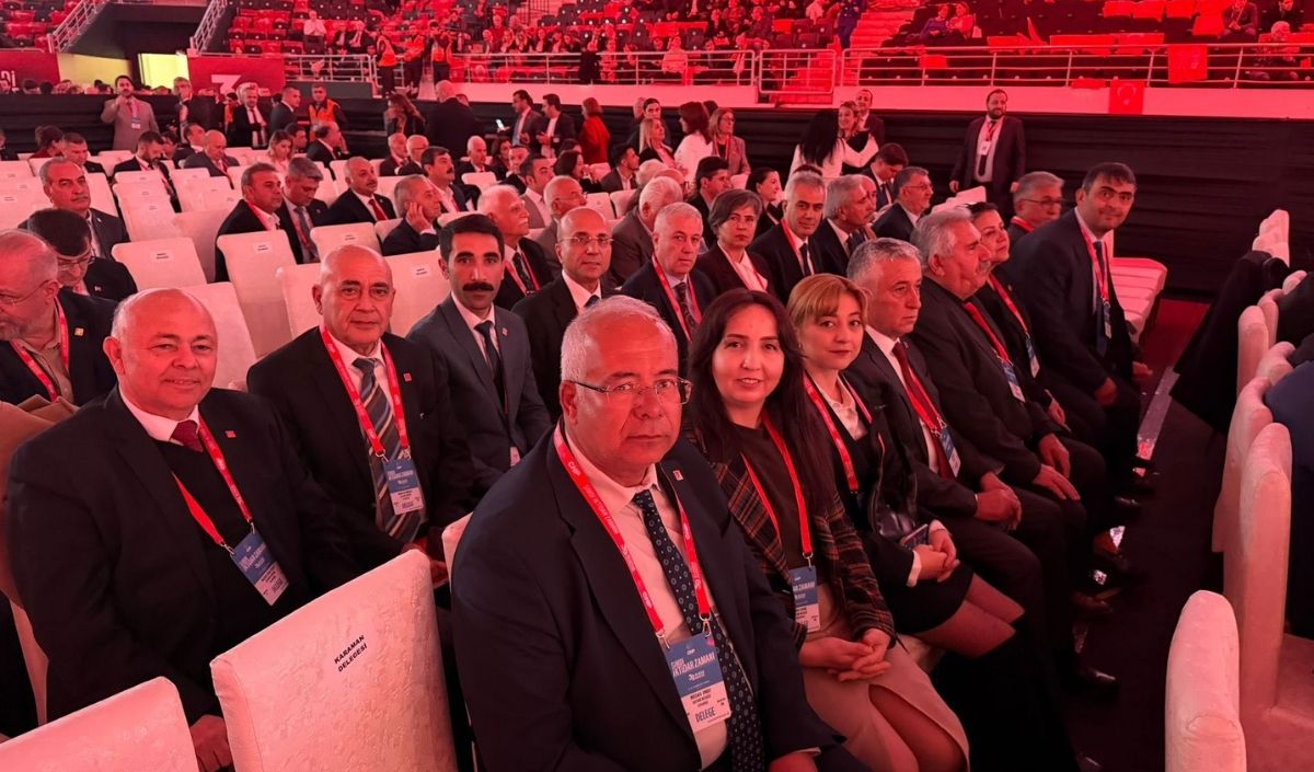 Chp Kayseri İl Başkanı Ümit Özer Kurultayda Divan Üyesi Seçildi (3)