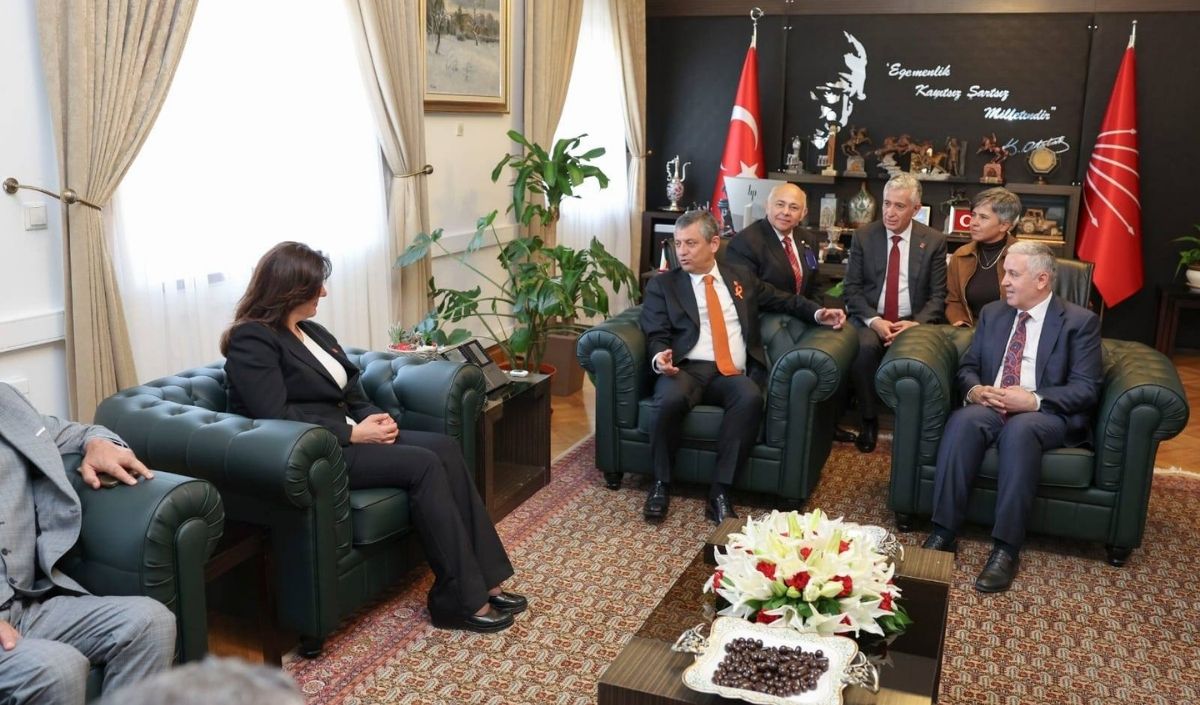 Chp Kayseri İl Başkanı Ümit Özer, Özgür Özel Ile Görüştü Kayseri’ye Çok Selamı Var (2)