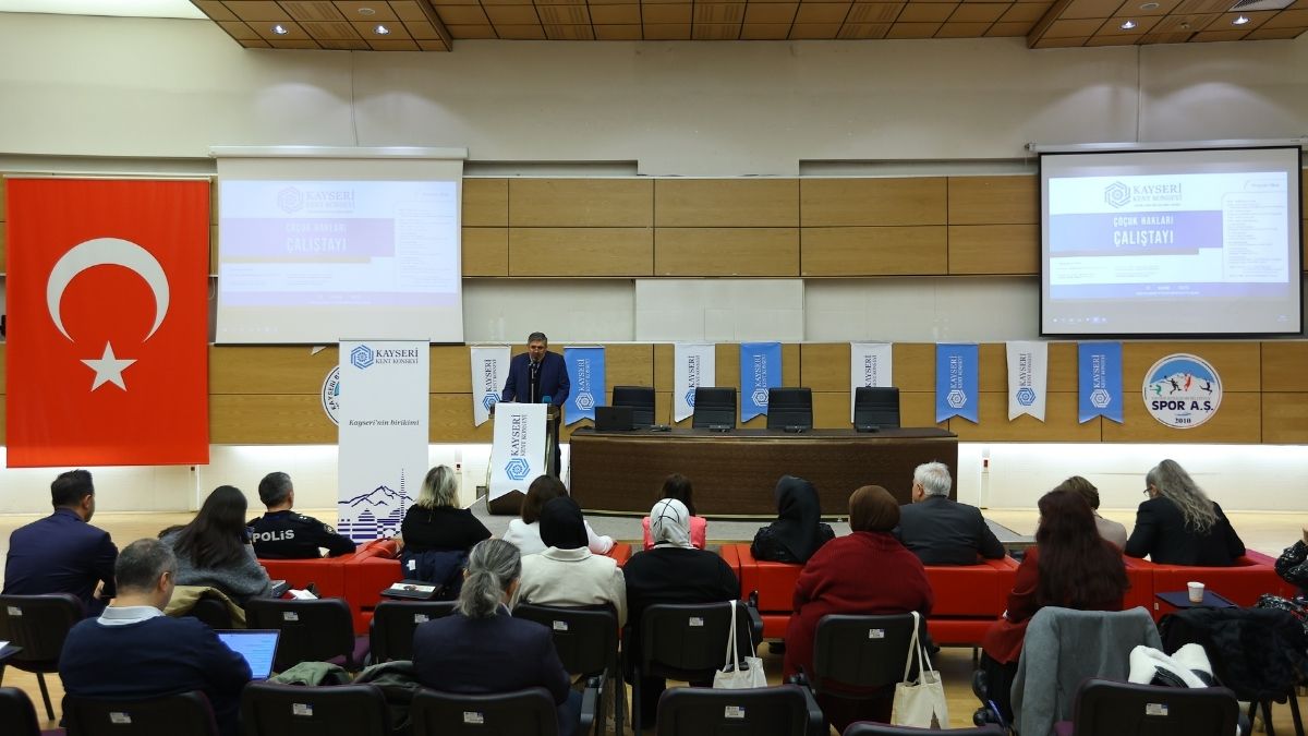 Çocuk Dostu Şehir Hedefi Kayseri’de Ortak Akılla Önemli Adım (5)
