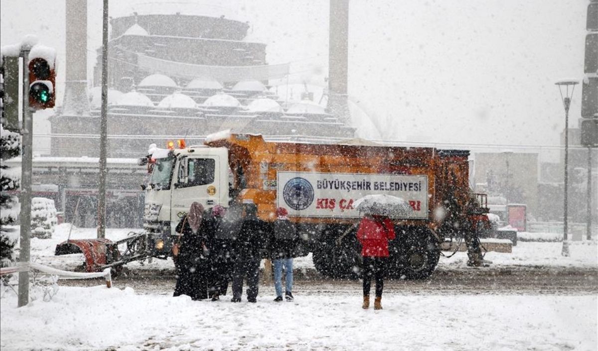 Erciyes’e Kar, İlçelere Sağanak! Kayseri Hava Durumu Değişiyor (3)