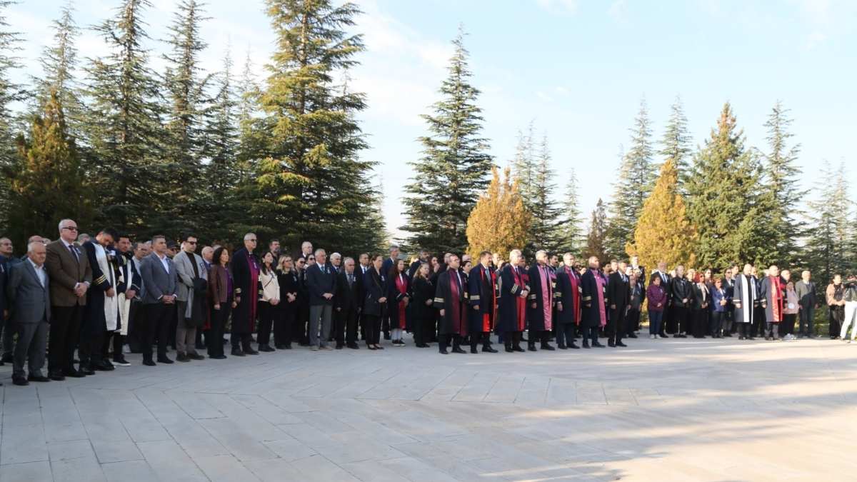 Erü'de 10 Kasım Programı Salonu Atatürk'ün Sözleri Doldurdu4