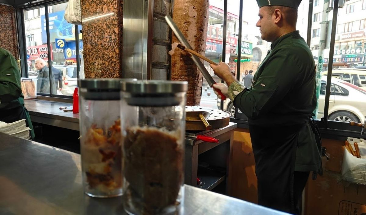 Gida Zehirlenmeleri Ucuz Yemek Kayseri (4)