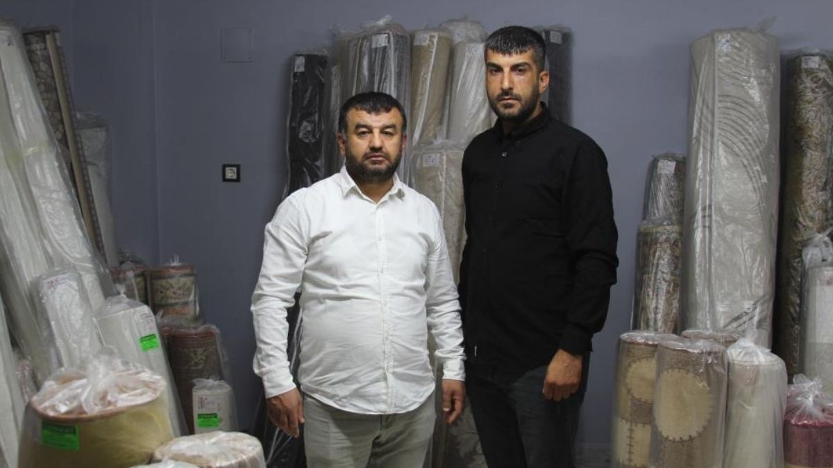 Halının Arasından Servet Çıktı (1)