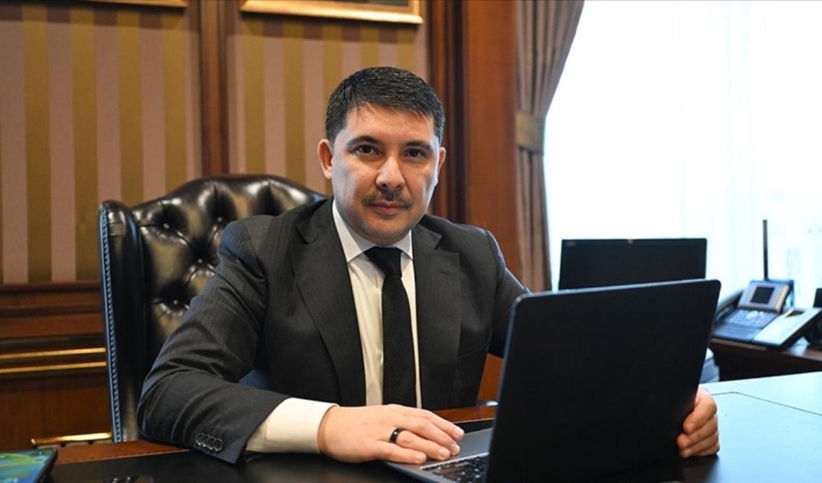 Içişlerine Kim Getirilecek (1)