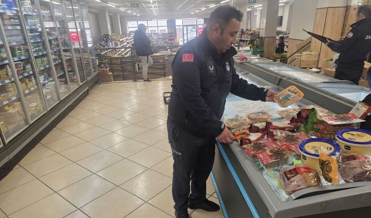 İncesu’da Badem Ve Ayva Ağaçları Toprakla Buluştu (4)